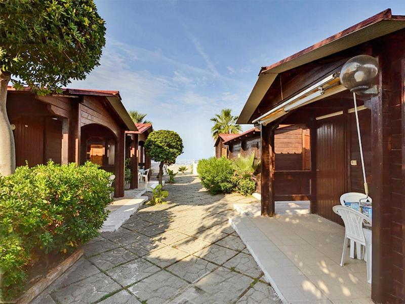 Villaggio La Bussola 帕奥拉 外观 照片