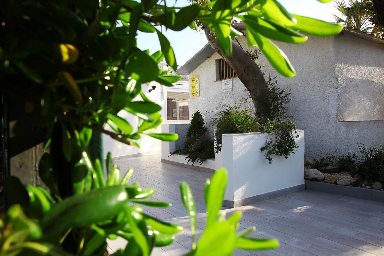 Villaggio La Bussola 帕奥拉 外观 照片